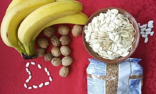 Фото: продукти, що містять магній.